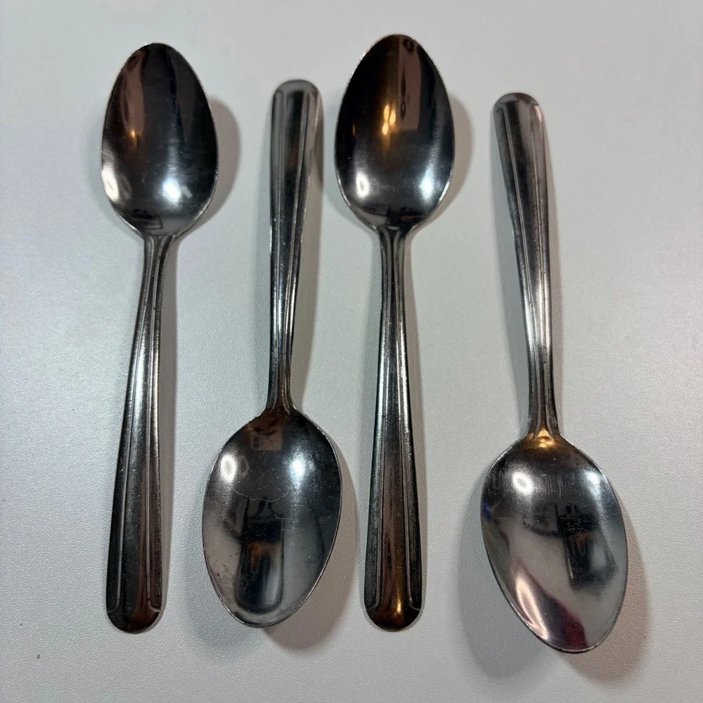 Set of 4 Stainless China Silverware Teaspoons Double Line Border Pattern Silver